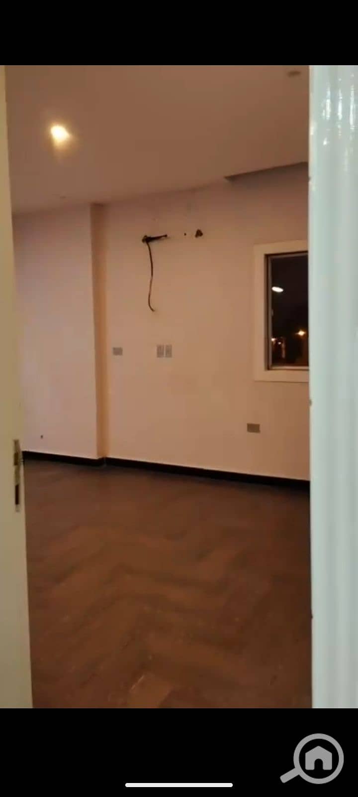 9 1000973856. png