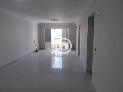 2 Bedroom Flat for Rent in Kafr Abdo, Alexandria - 1000223703. jpg 2 Bedroom Flat for Rent in Kafr Abdo, Alexandria - 1000223703. jpg