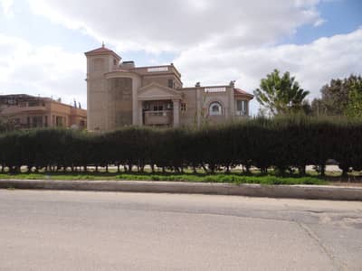 10+ Beds Villa for Sale in Obour City, Cairo - فيلا فاخرة في العبور الحي السادس 10+ Beds Villa for Sale in Obour City, Cairo - فيلا فاخرة في العبور الحي السادس