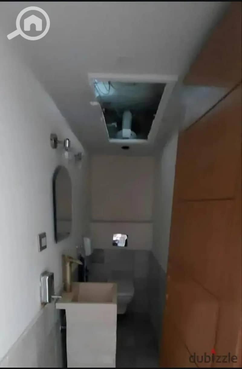 3 1000400761. jpg