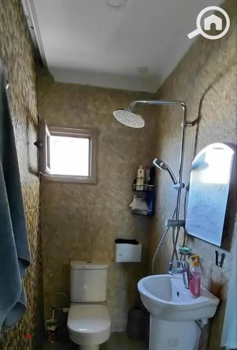 7 1000400757. jpg