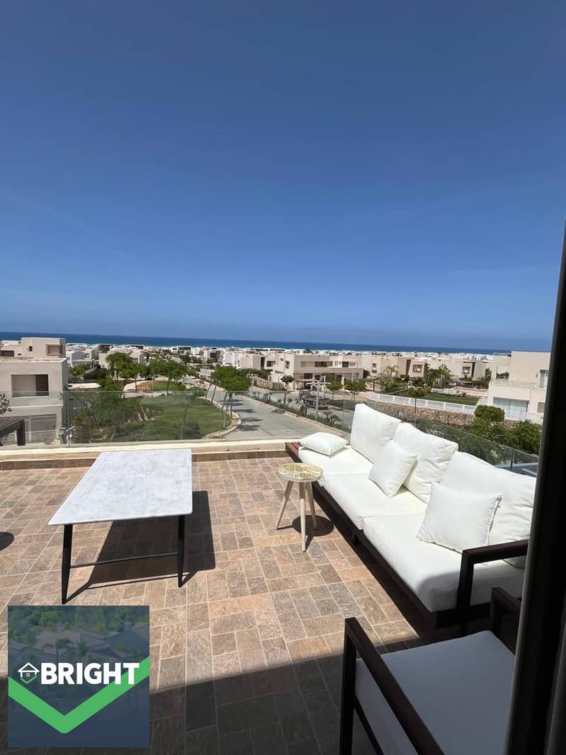 3 01_Sea_View_Terrace. jpg
