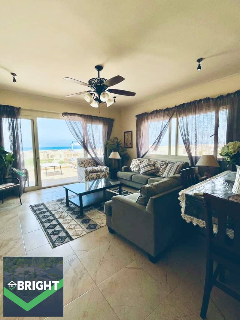 4 04_Living_Room_Sea_View. jpg
