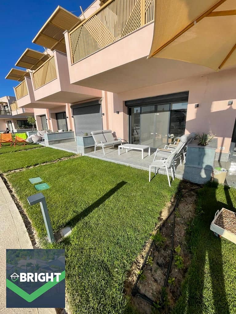 12_Beach_House_Exterior. jpg 12_Beach_House_Exterior. jpg