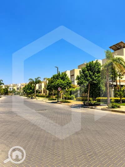 3 Bedroom Penthouse for Sale in 6th of October, Giza - The Crown Palm Hills 5. jpg 3 Bedroom Penthouse for Sale in 6th of October, Giza - The Crown Palm Hills 5. jpg