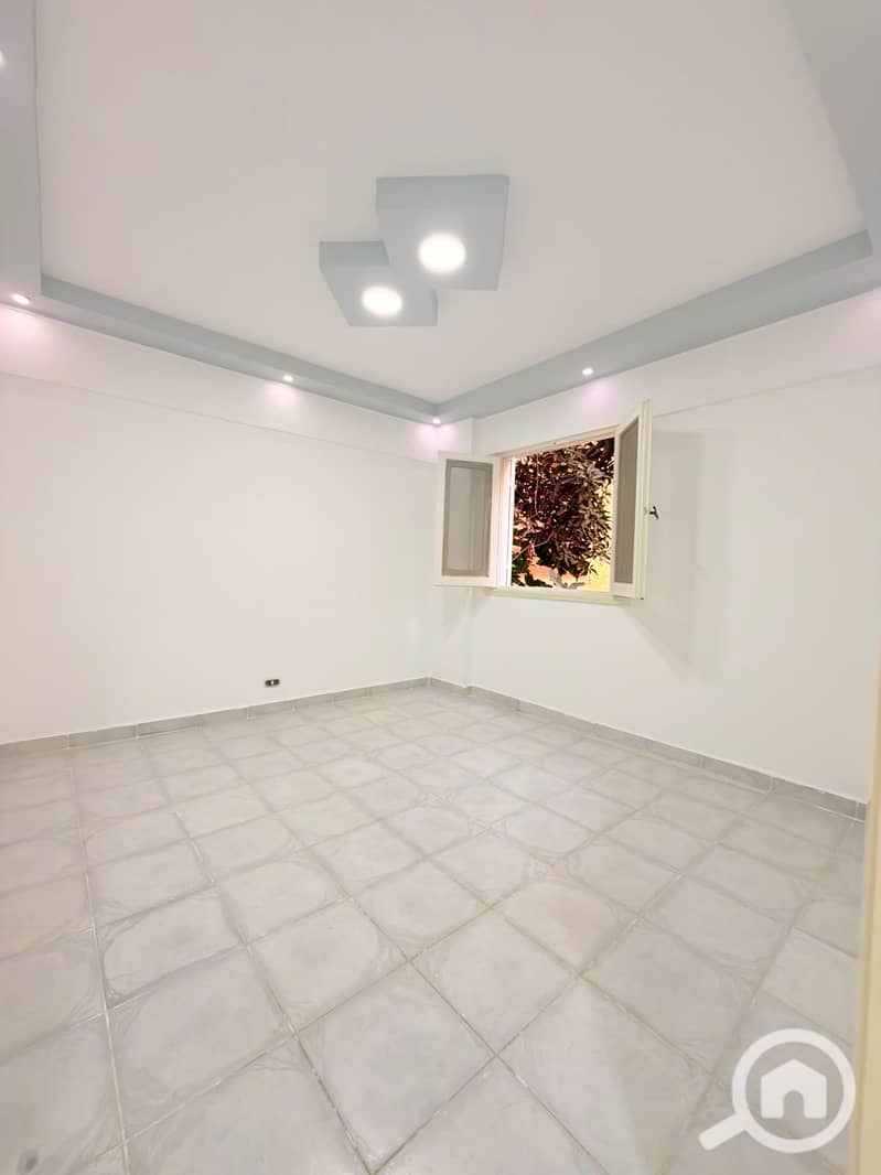 8 1000757555. jpg