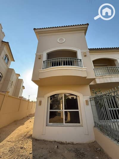 توين هاوس 4 غرف نوم للبيع في مدينة الشروق، القاهرة - b9d07836-4314-4dbb-8726-990b39ff244e. jpeg توين هاوس 4 غرف نوم للبيع في مدينة الشروق، القاهرة - b9d07836-4314-4dbb-8726-990b39ff244e. jpeg