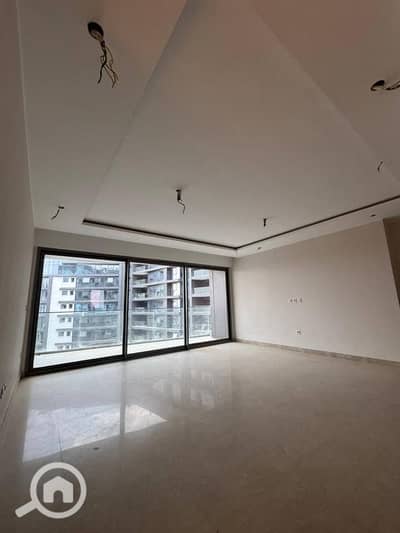 3 Bedroom Apartment for Sale in Sheikh Zayed, Giza - 626577454_122111748561186100_5137351889275864187_n. jpg 3 Bedroom Apartment for Sale in Sheikh Zayed, Giza - 626577454_122111748561186100_5137351889275864187_n. jpg