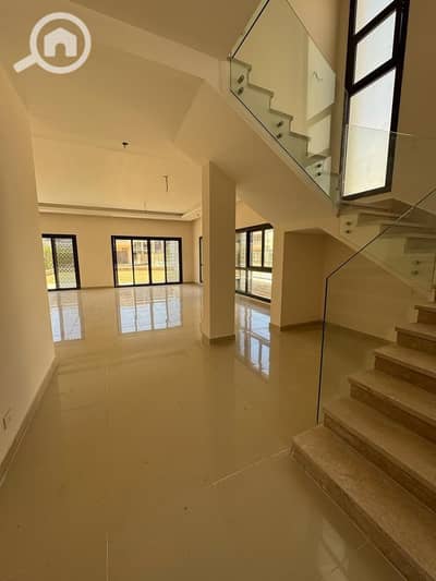 4 Bedroom Villa for Sale in New Cairo, Cairo - What5. jpeg 4 Bedroom Villa for Sale in New Cairo, Cairo - What5. jpeg