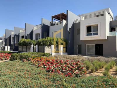 4 Bedroom Townhouse for Sale in New Cairo, Cairo - 797207002_122112827913471355_5220887011204243024_n. jpg