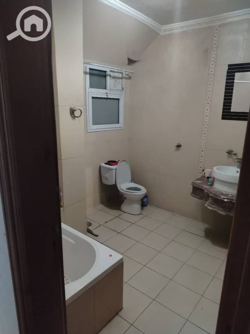 20 1000493156. jpg