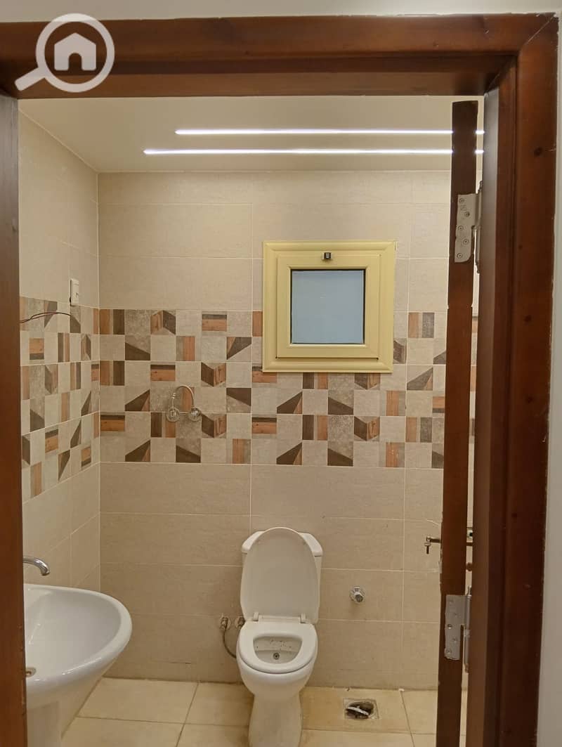 4 473398. jpg