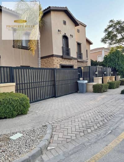 4 Bedroom Twin House for Sale in New Cairo, Cairo - IMG_1915. jpeg 4 Bedroom Twin House for Sale in New Cairo, Cairo - IMG_1915. jpeg