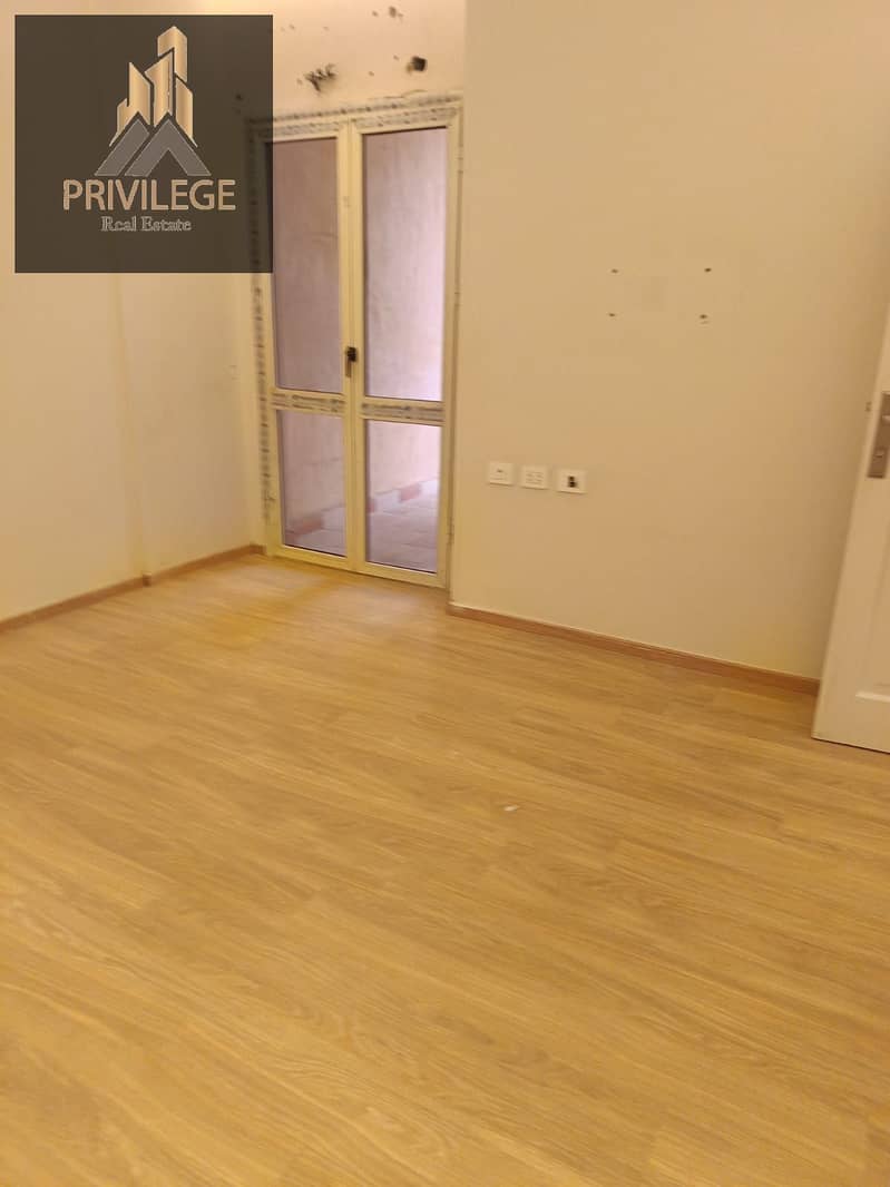 5 1000506448. jpg