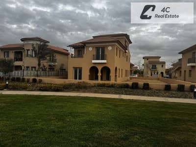 6 Bedroom Villa for Sale in New Cairo, Cairo - IMG-20250223-WA0008. jpg 6 Bedroom Villa for Sale in New Cairo, Cairo - IMG-20250223-WA0008. jpg