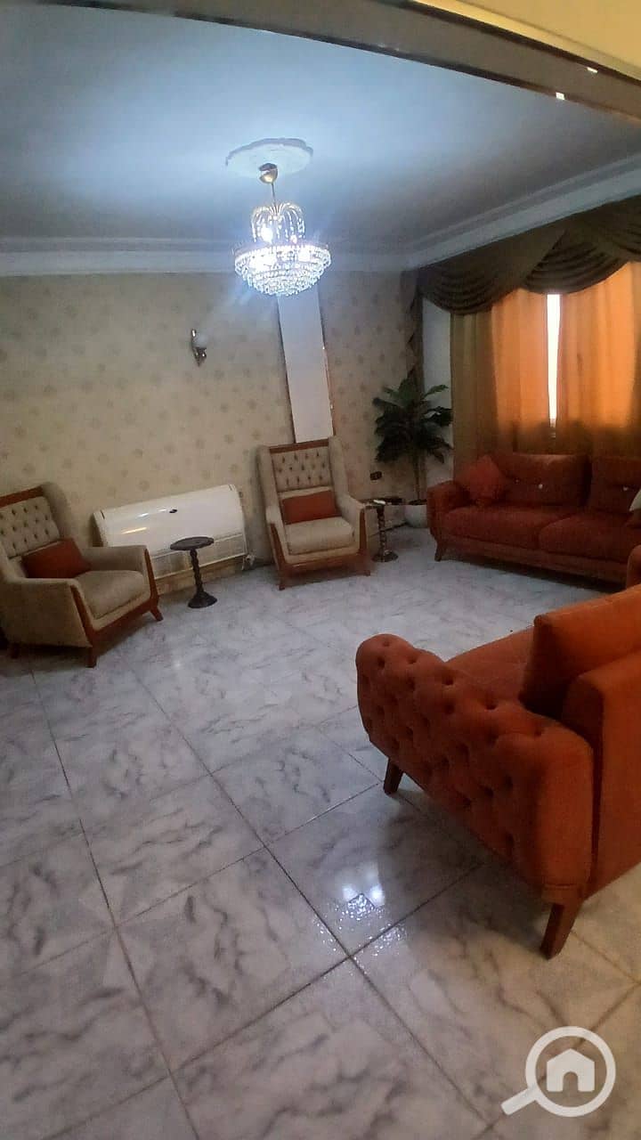 1000493393. jpg 1000493393. jpg
