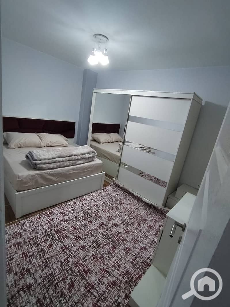5 1000310174. jpg