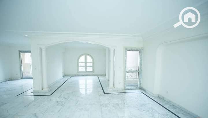 Apartment in Al-Villas neighborhood in Smoha, 270 m Apartment in Al-Villas neighborhood in Smoha, 270 m