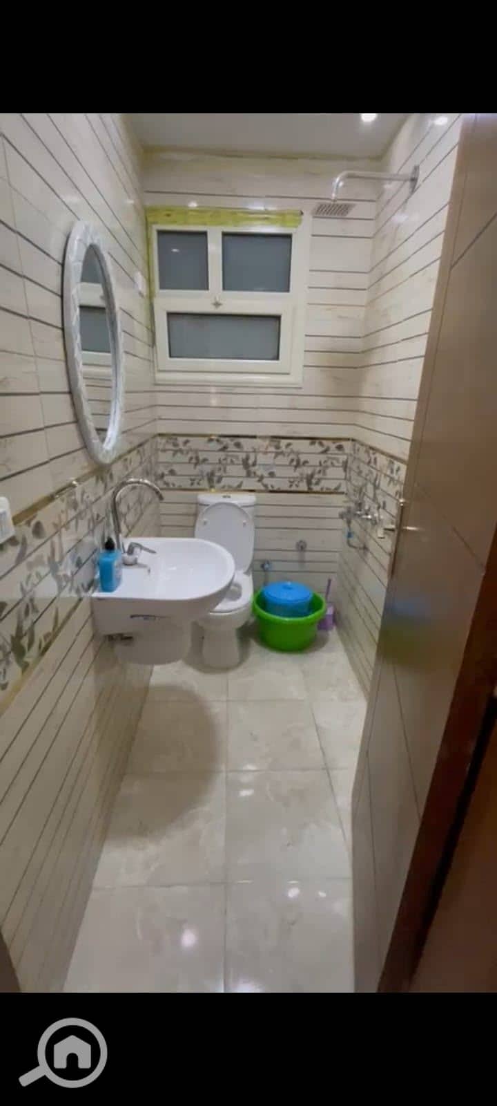 7 1000160920. jpg