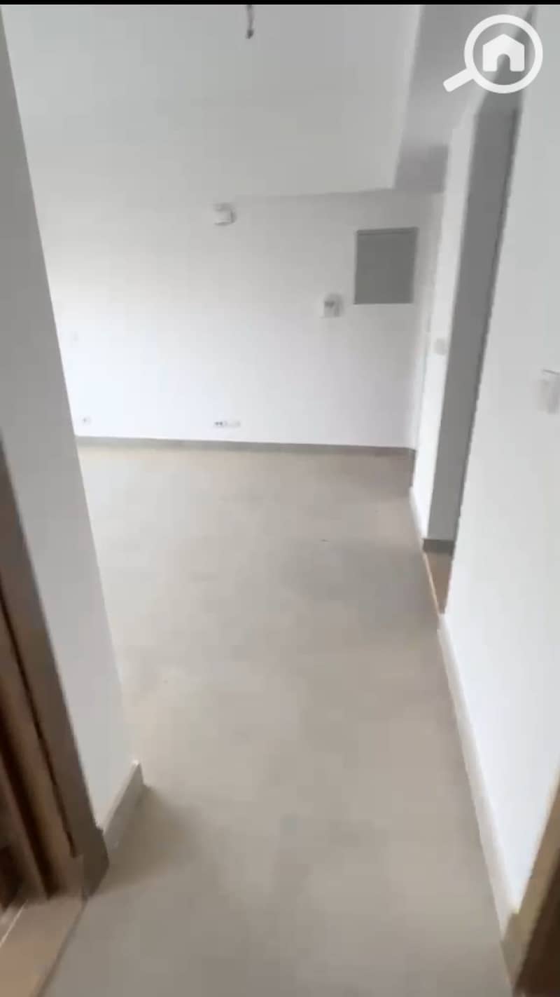 3 1000429643. jpg