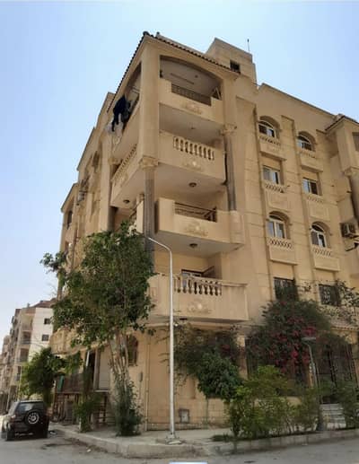3 Bedroom Roof for Rent in Mokattam, Cairo - شقة كبيره مع روف للإيجار 3 Bedroom Roof for Rent in Mokattam, Cairo - شقة كبيره مع روف للإيجار
