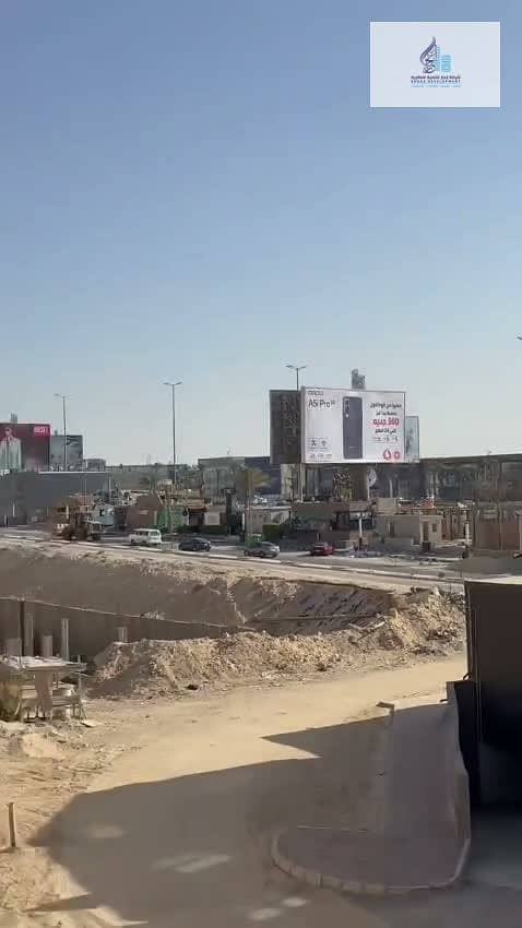 11 WhatsApp Video 2026-10-28 at 7.52. 03 AM_0116. jpg