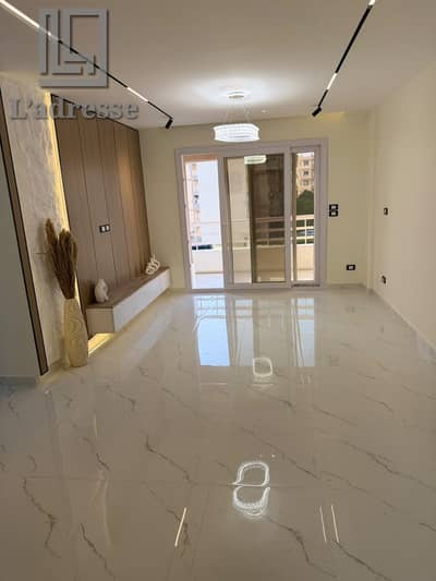 3 Bedroom Flat for Sale in Madinaty, Cairo - WhatsApp Image 2026-10-28 at 4.47. 02 PM (1). jpeg 3 Bedroom Flat for Sale in Madinaty, Cairo - WhatsApp Image 2026-10-28 at 4.47. 02 PM (1). jpeg