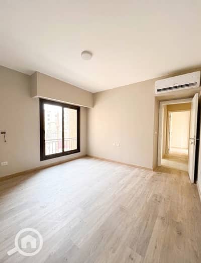 3 Bedroom Flat for Sale in Sheikh Zayed, Giza - e191b1eb-57d9-4702-a43d-8228d069. jpg