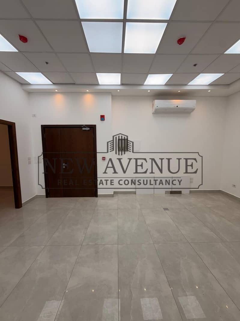7 WhatsApp Image 2026-10-29 at 1.52. 17 PM (1). jpeg