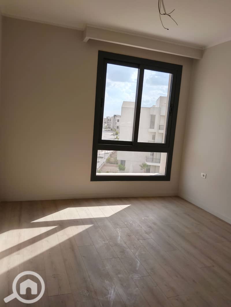 4 157358. jpg