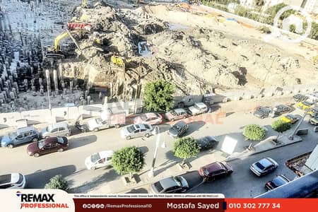 شقة 4 غرف نوم للبيع في سموحة، الإسكندرية - 1. png