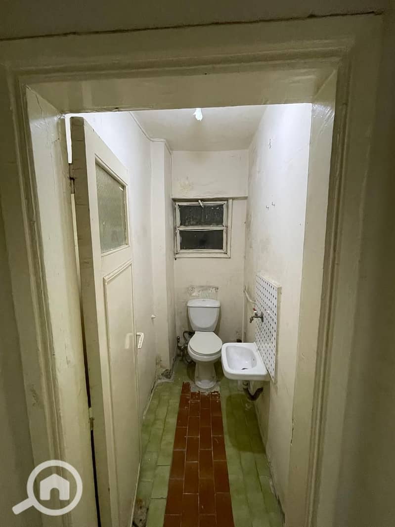 10 1000493942. jpg
