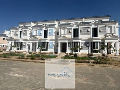 3 Bedroom Townhouse for Sale in 6th of October, Giza - 42fc6f16-9a8d-4a91-b495-186e9995fe69. jpg 3 Bedroom Townhouse for Sale in 6th of October, Giza - 42fc6f16-9a8d-4a91-b495-186e9995fe69. jpg