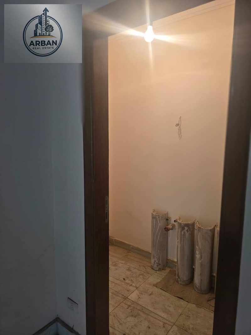 6 1000888175. jpg