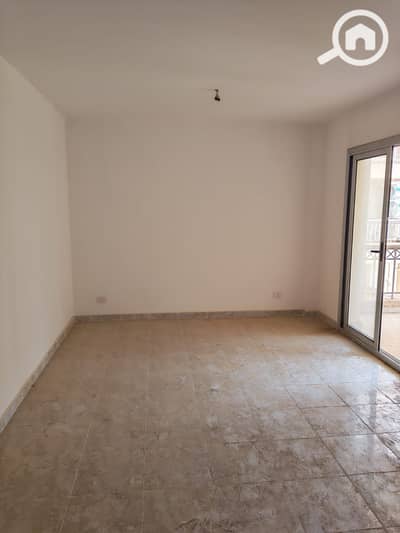 2 Bedroom Flat for Sale in Madinaty, Cairo - 31476b05-0fc9-4f5e-8ad3-2cc5f7891197. jpg 2 Bedroom Flat for Sale in Madinaty, Cairo - 31476b05-0fc9-4f5e-8ad3-2cc5f7891197. jpg