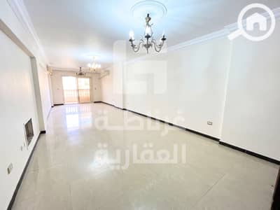 شقة 3 غرف نوم للبيع في سموحة، الإسكندرية - 32. png