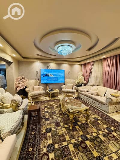 4 Bedroom Flat for Sale in Heliopolis, Cairo - 1000917347. jpg