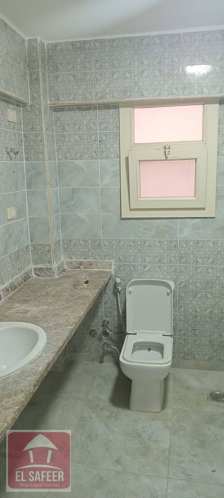 10 5554c850-d418-43b8-90d8-bb8d645edbbb. jpg