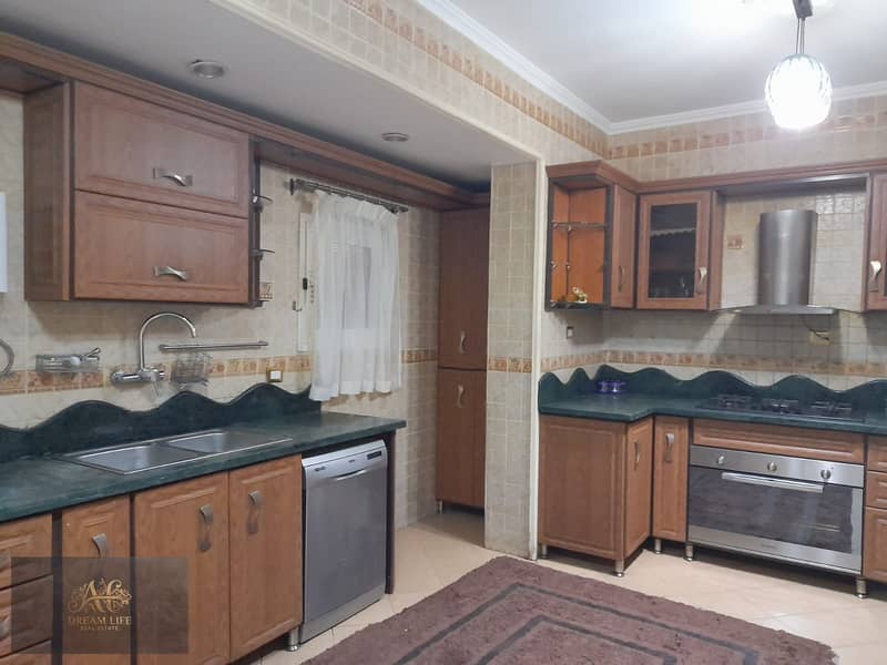 16 1000493083. jpg