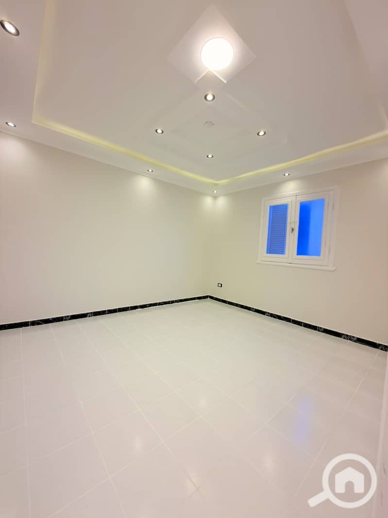 11 1000760214. jpg