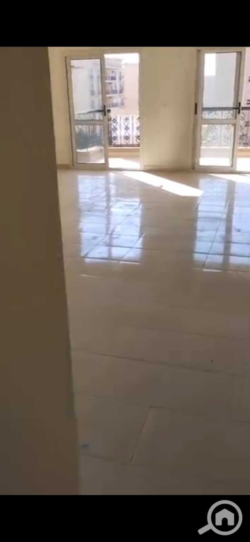 10 1000748950. jpg