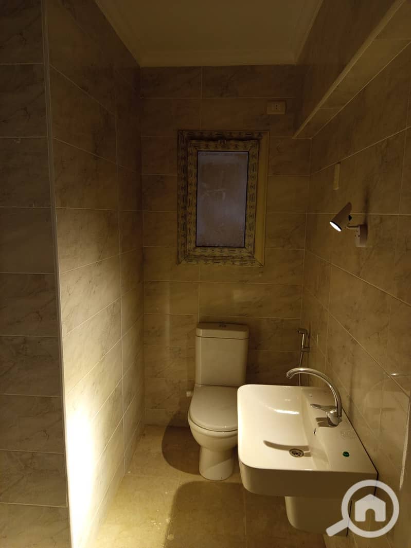 3 192245. jpg