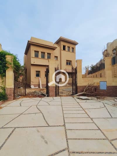 6 Bedroom Villa for Sale in 6th of October, Giza - fe45a82b-cf9b-4d0d-98c4-37bb4e6f71ea. jpeg