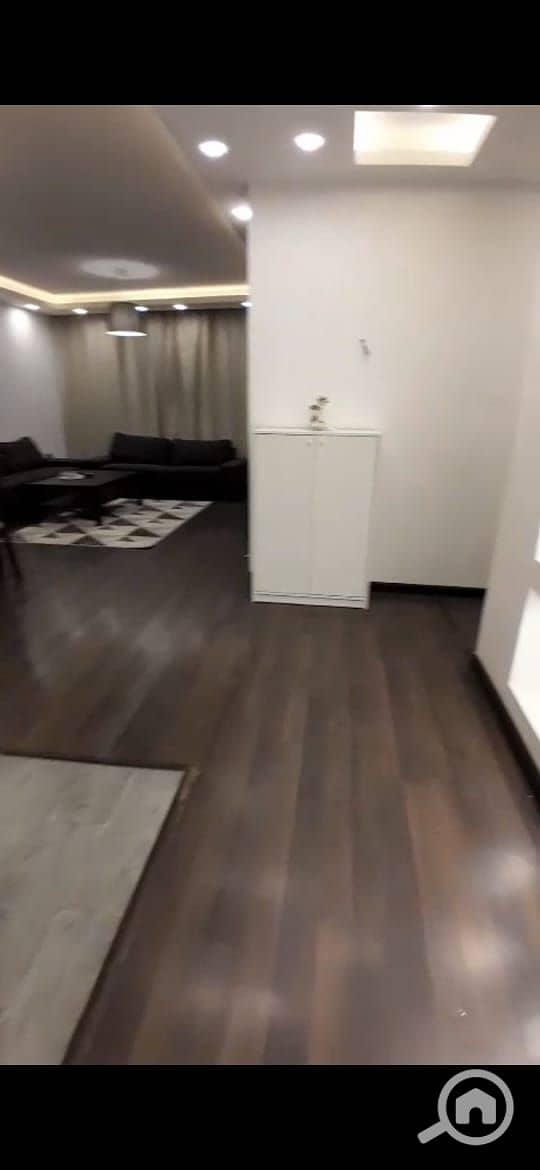 28 226782. jpg