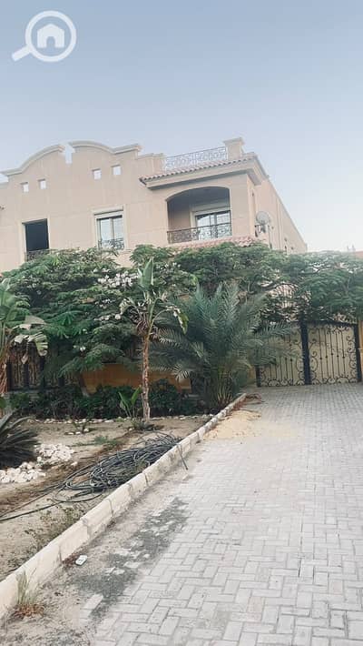 4 Bedroom Apartment for Rent in Sheikh Zayed, Giza - 1000867597. jpg
