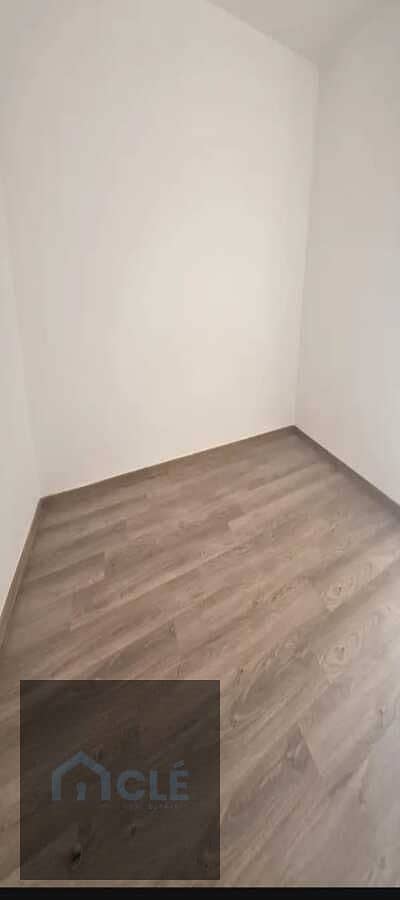 3 WhatsApp Image 2026-10-27 at 17.08. 00 (2). jpeg