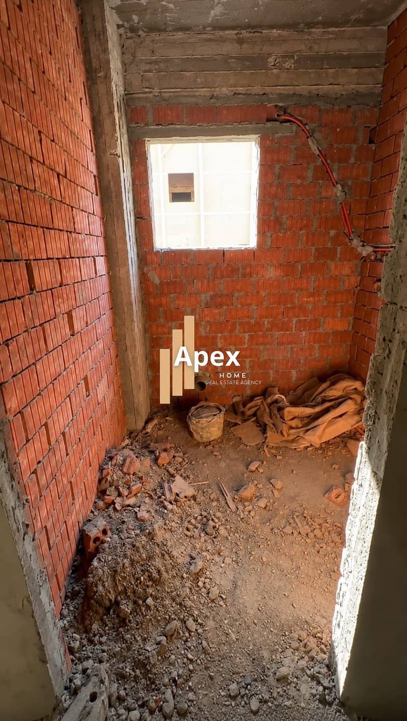8 8. jpeg