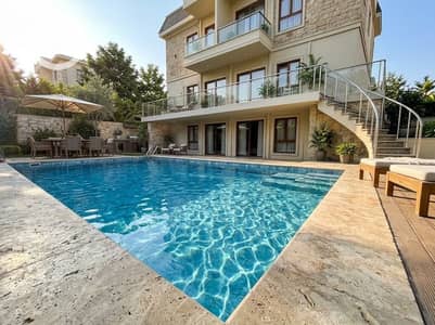 7 Bedroom Villa for Sale in Sheikh Zayed, Giza - b84ab5b7-ef8d-4905-ae1d-7a5ae27a8532. jpg 7 Bedroom Villa for Sale in Sheikh Zayed, Giza - b84ab5b7-ef8d-4905-ae1d-7a5ae27a8532. jpg