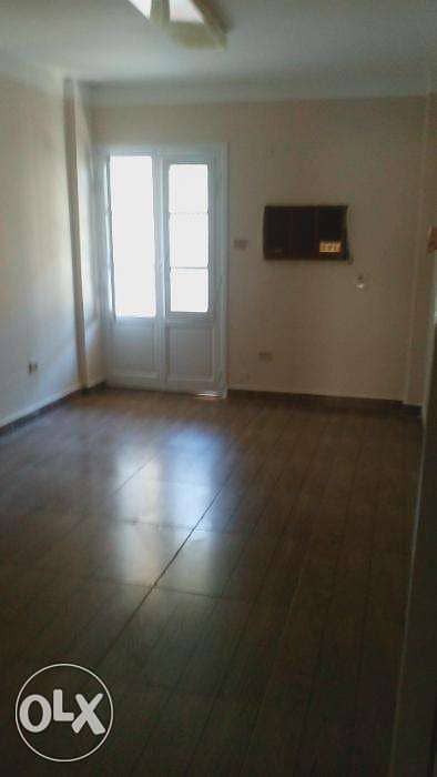 2 Bedroom Apartment for Rent in Arab District, Port Said - شقة للايجار بموقع متميز بشارع 23 يوليو Apartment for Rent in 23july st 2 Bedroom Apartment for Rent in Arab District, Port Said - شقة للايجار بموقع متميز بشارع 23 يوليو Apartment for Rent in 23july st