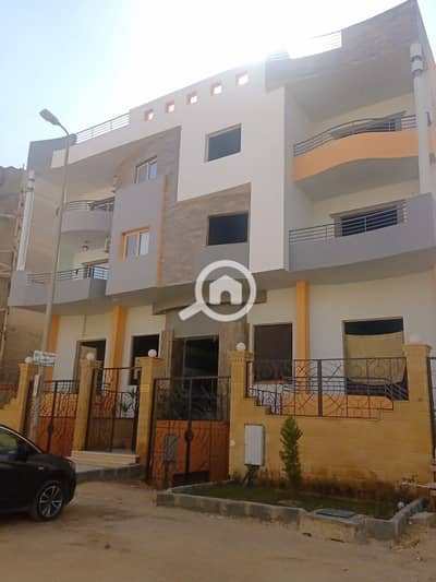 4 Bedroom Duplex for Sale in New Cairo, Cairo - WhatsApp Image 2025-03-15 at 1.10. 20 PM. jpeg 4 Bedroom Duplex for Sale in New Cairo, Cairo - WhatsApp Image 2025-03-15 at 1.10. 20 PM. jpeg